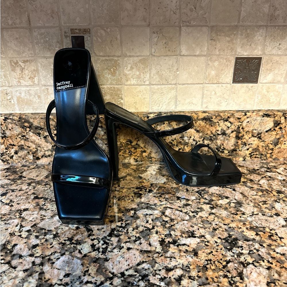 Jeffrey Campbell Hustler Platform Sandal Patent Black Leather Women‎ Size 11